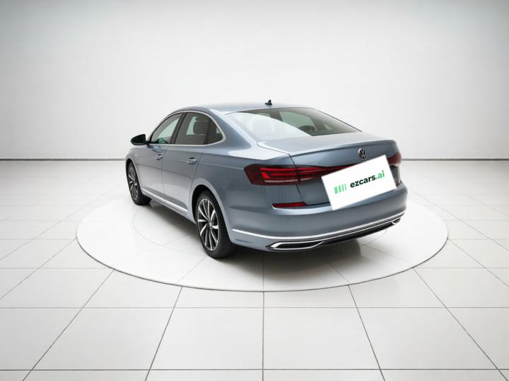 Passat 2022 330TSI Luxury photo 4