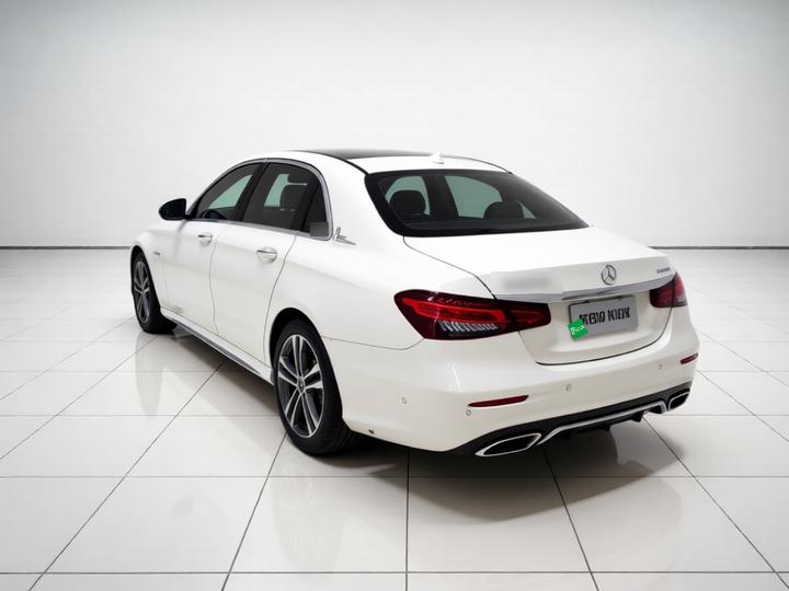 E-Class 2021 E 260 L photo 4