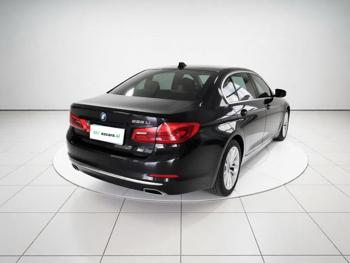 5 Series 2020 525Li Luxury photo 6