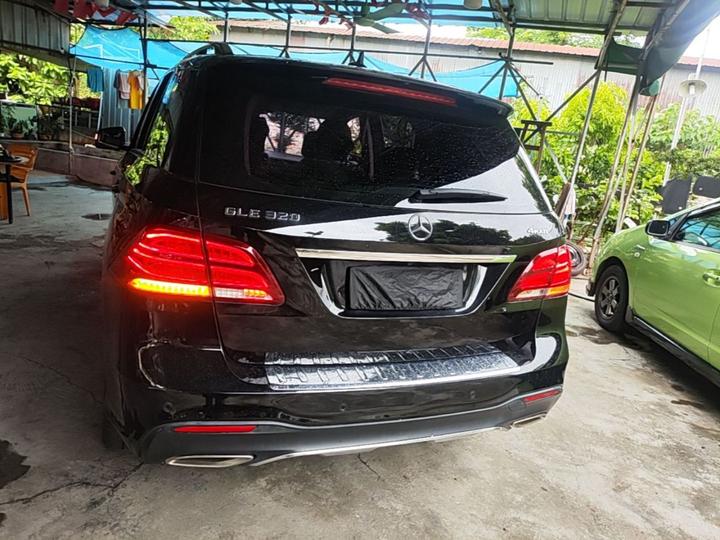 GLE Imported 2017 GLE 320 4MATIC Dynamic photo 3