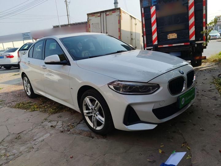 1 Series 2020 120i M Sport Package photo 3