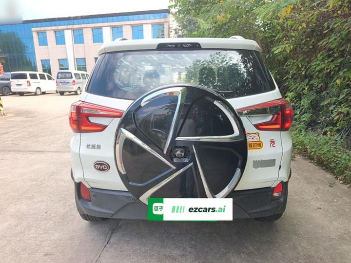 Yuan 2016 1.5L AT photo 3