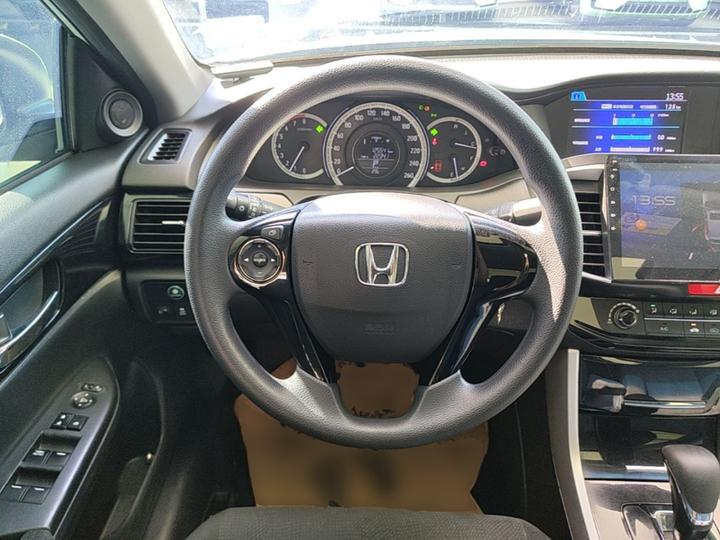 Accord 2016 2.0L Comfort photo 6