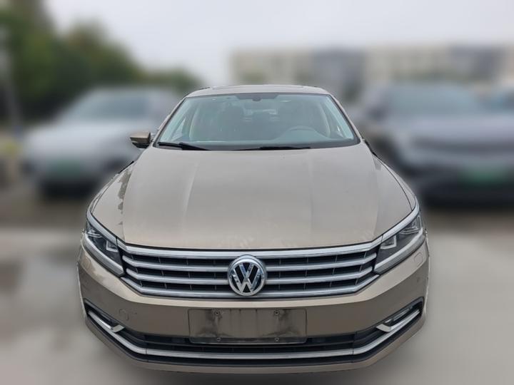 Passat 2016 330TSI DSG photo 2