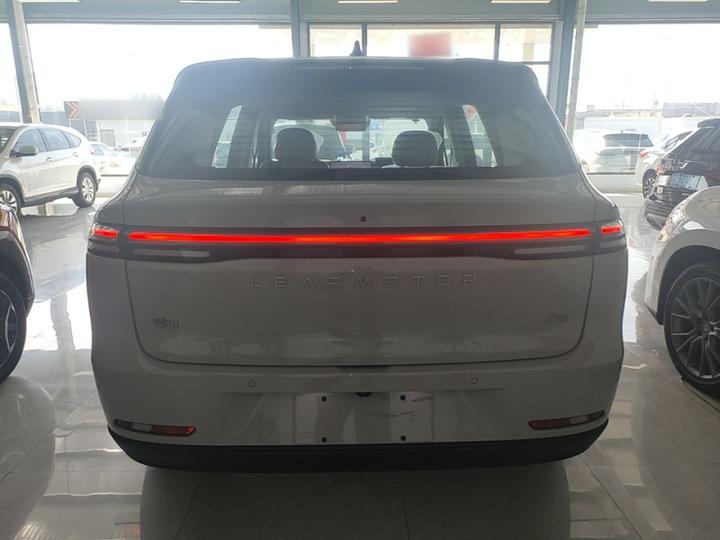 Leapmotor C10 2024 210 LiDAR photo 5