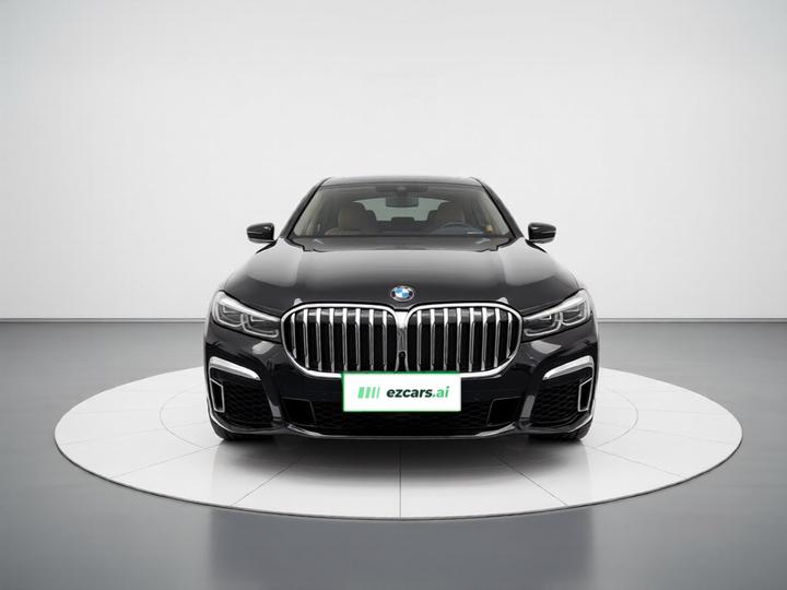 7 Series 2021 740Li Leading M Sport Package photo 2