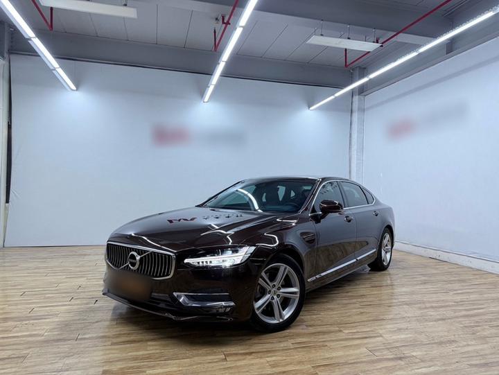 S90 2019 T5
