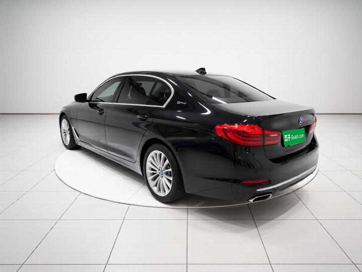 5 Series EV 2019 530Le Luxury photo 4