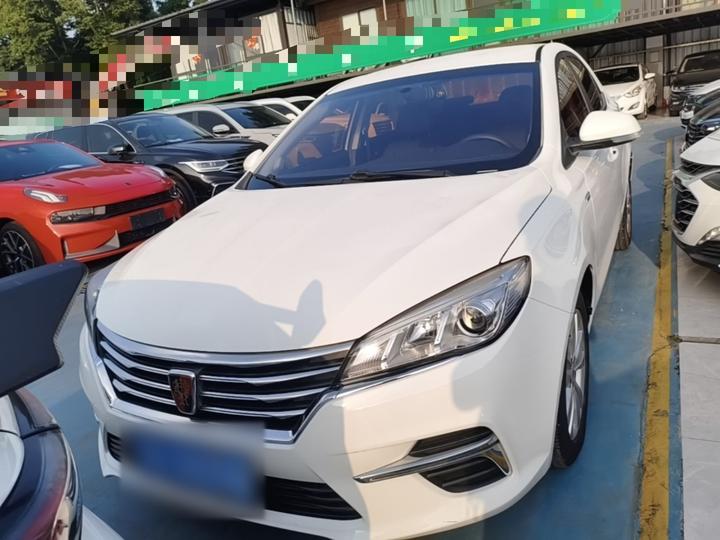 360 2018 PLUS 1.5L AT Luxury photo 2