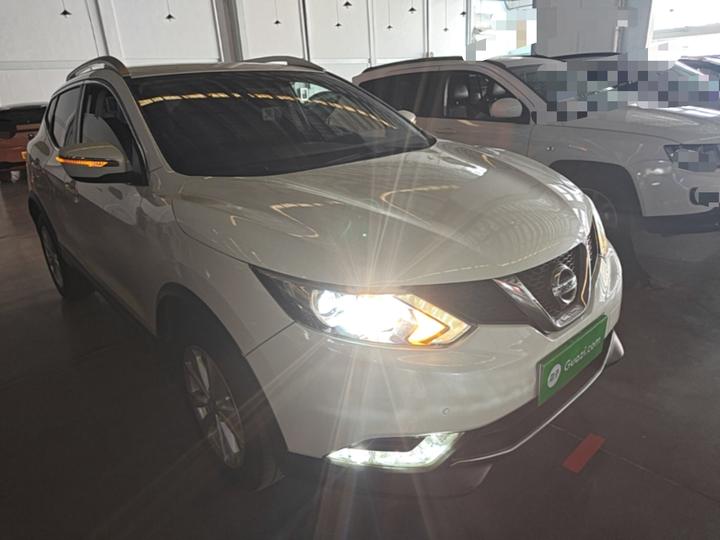 Qashqai 2016 2.0L CVT Elite photo 3