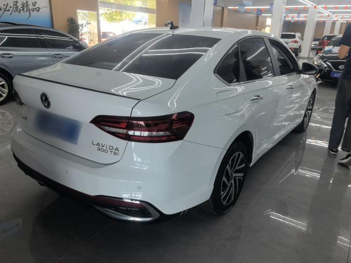 Lavida 2024 300TSI DSG photo 4