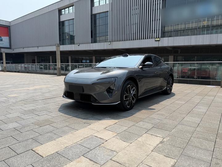 06 2025 Ultra EV
