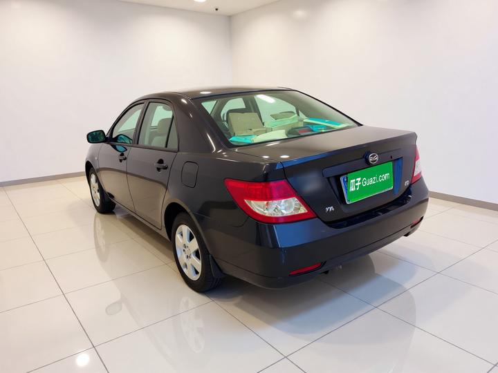 F3 2013 1.5L MT Comfort photo 4