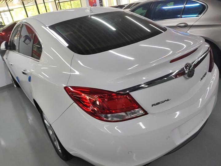 Regal 2012 2.0L Luxury photo 4
