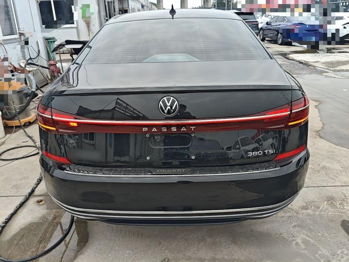 Passat 2024 380TSI photo 3