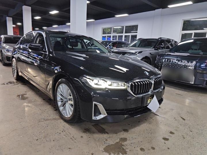 5 Series EV 2021 535Le Luxury photo 3