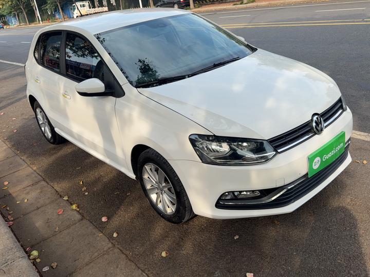 Polo 2014 1.6L AT Comfort photo 3