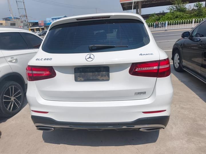 GLC 2018 Facelift GLC 260 4MATIC Luxury photo 3