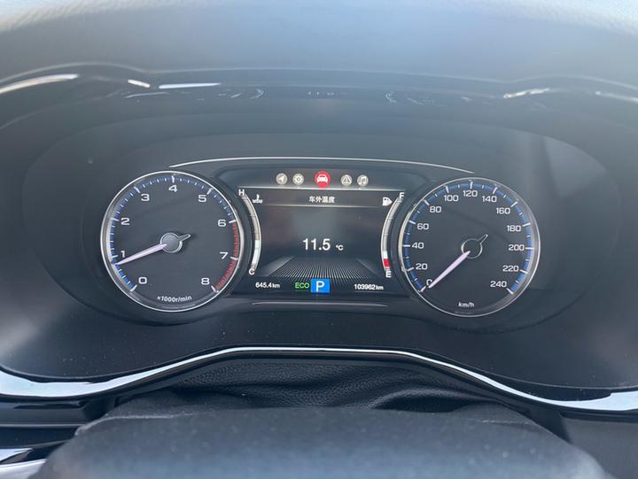 GAC Trumpchi M8 2018 320T Premium photo 2