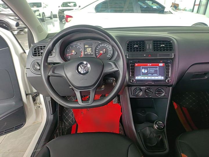 Polo 2016 1.4L MT photo 6