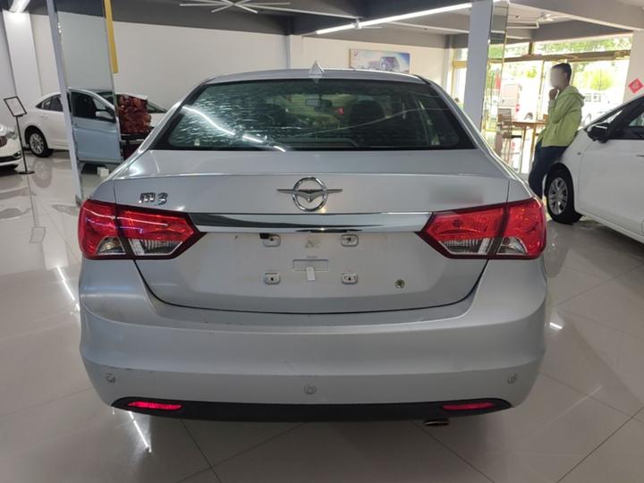 Haima M3 2015 1.5L MT Elite photo 5
