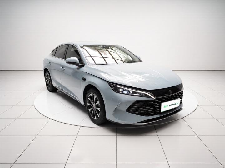 Qin L 2025 DM-i ADAS 80KM Leading photo 3