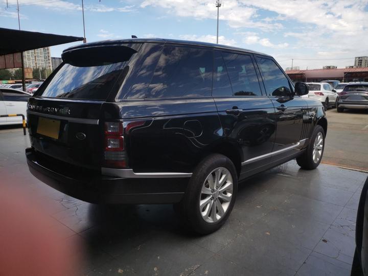 Range Rover Executive Parallel Import photo 4