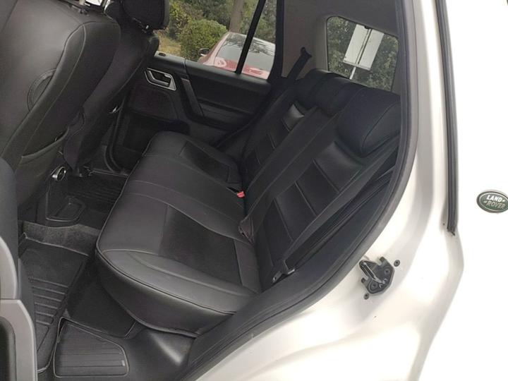 Freelander 2 2014 2.0T Si4 SE Petrol photo 4