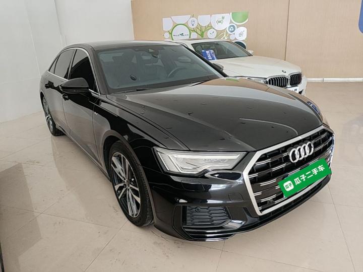 A6L 2022 40 TFSI Luxury Dynamic photo 3