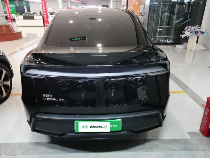 Model Y 2025 Facelift Long Range AWD photo 5