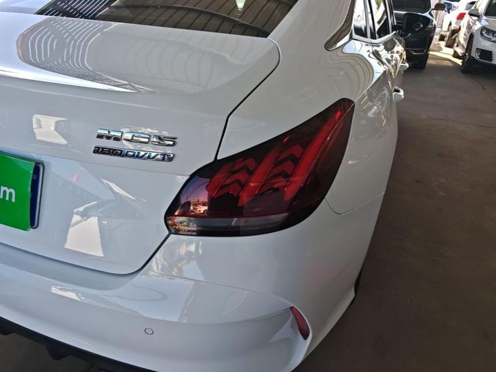 MG5 2023 180DVVT MT photo 7