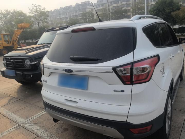 Kuga 2017 EcoBoost 245 AWD photo 5