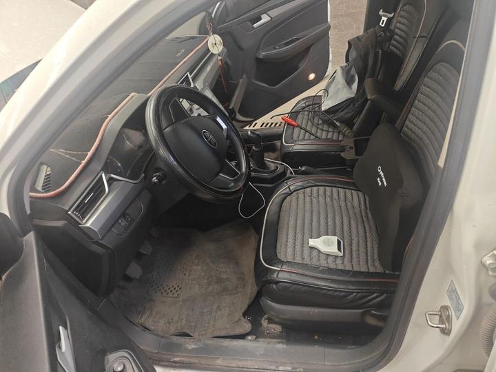 FAW A50 2018 1.5L MT Standard photo 7