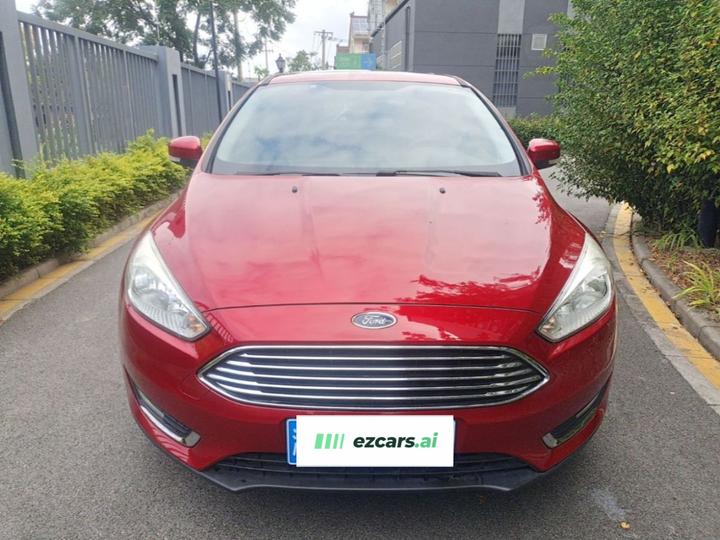 Focus 2015 Sedan EcoBoost 125 MT photo 2