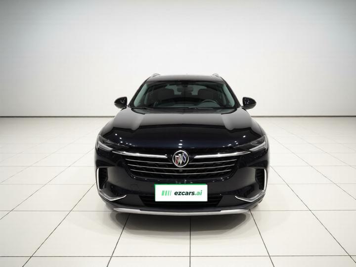 2022 Envision Plus 652T 5-Seater Luxury photo 2