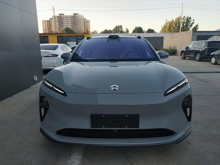 ET5T 2025 75kWh Touring photo 2