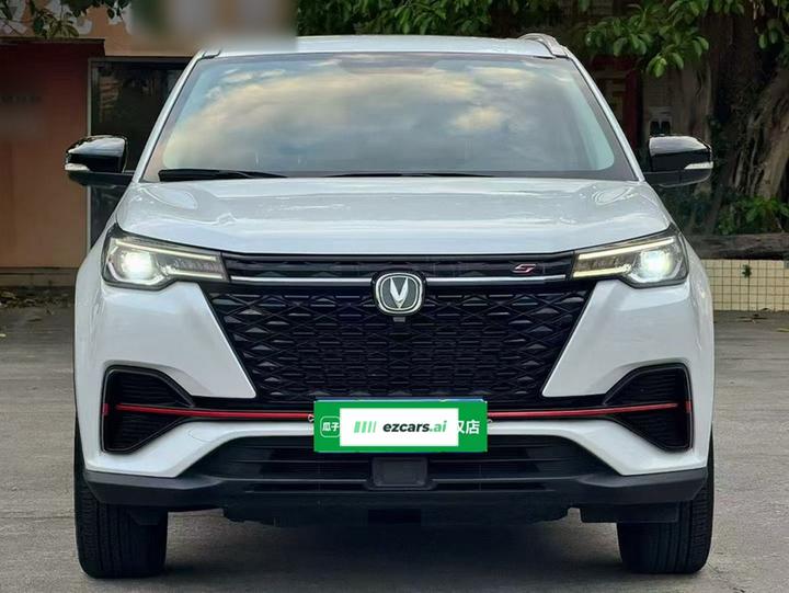 CS55PLUS 2022 1.5T DCT Luxury photo 4