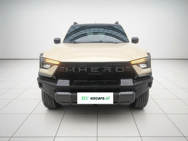M-Hero M817 2025 Hero photo 2