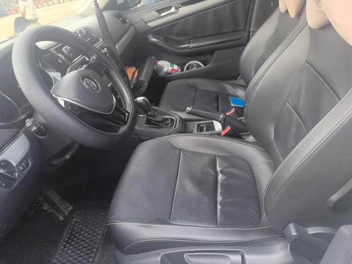 Sagitar 2015 230TSI AT Comfort photo 7