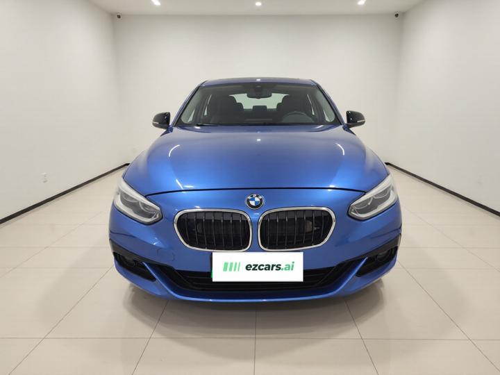 1 Series 2018 120i Design Package photo 2