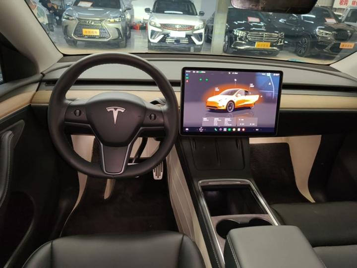 Model Y 2022 Facelift Long Range AWD photo 5