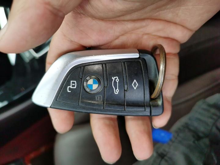 X4 xDrive 25i M Sport Package photo 8