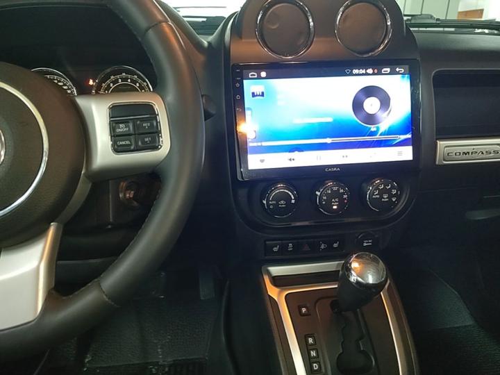 Compass Imported 2015 2.0L RWD Luxury photo 8