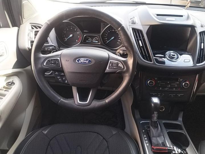 Kuga 2017 EcoBoost 245 AWD photo 6