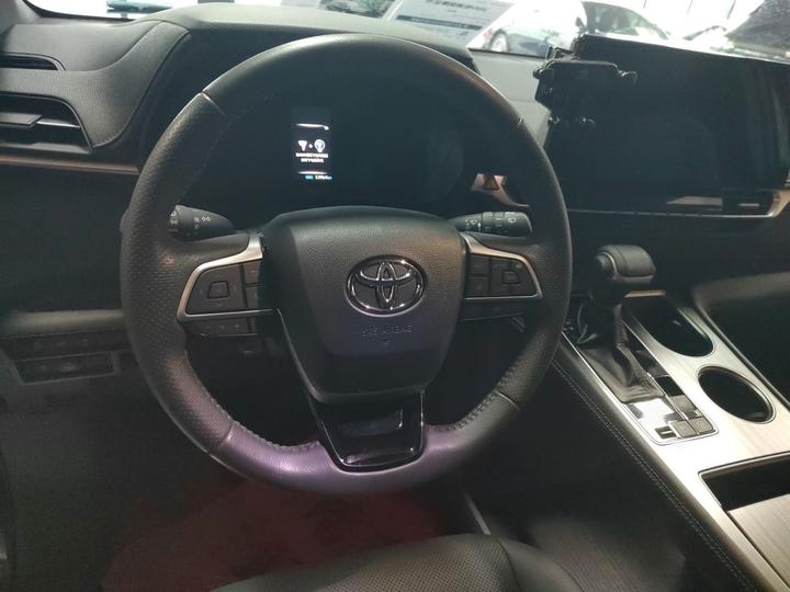 Sienna 2024 2.5L Hybrid Premium photo 6