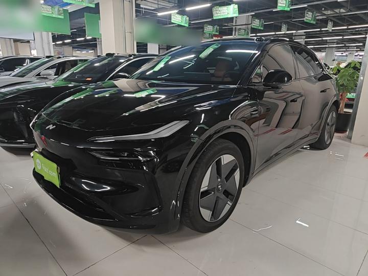 L60 2024 60kWh AWD