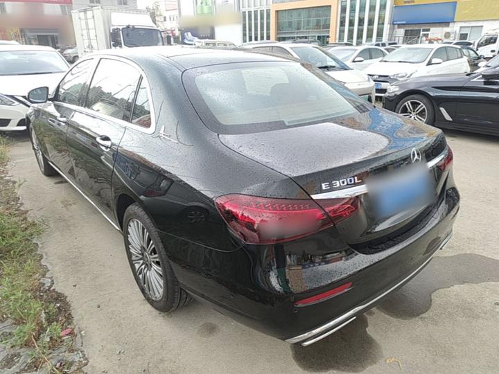 E-Class 2023 Facelift E 260 L photo 4