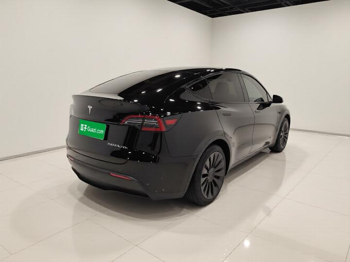 Model Y 2022 Facelift RWD photo 4