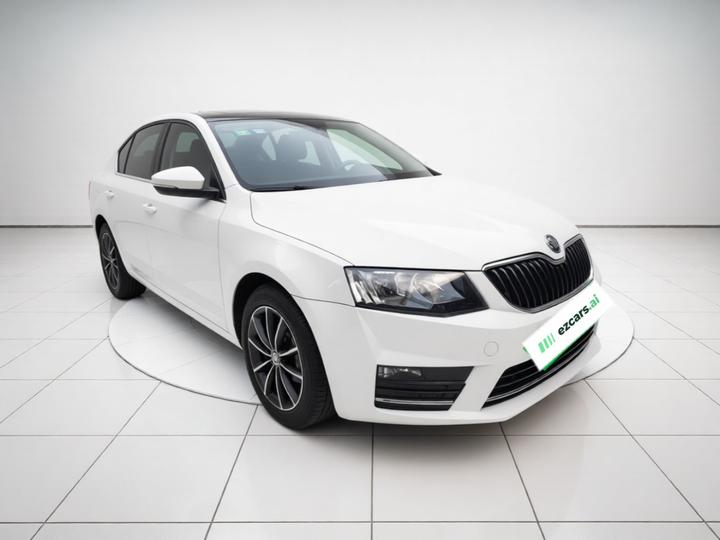 Octavia 2017 1.6L MT photo 3
