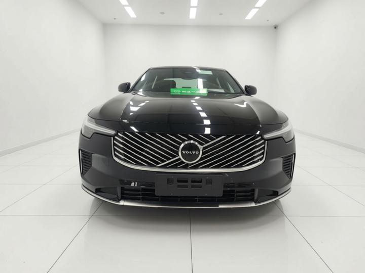 S90 2026 B5 Luxury photo 2